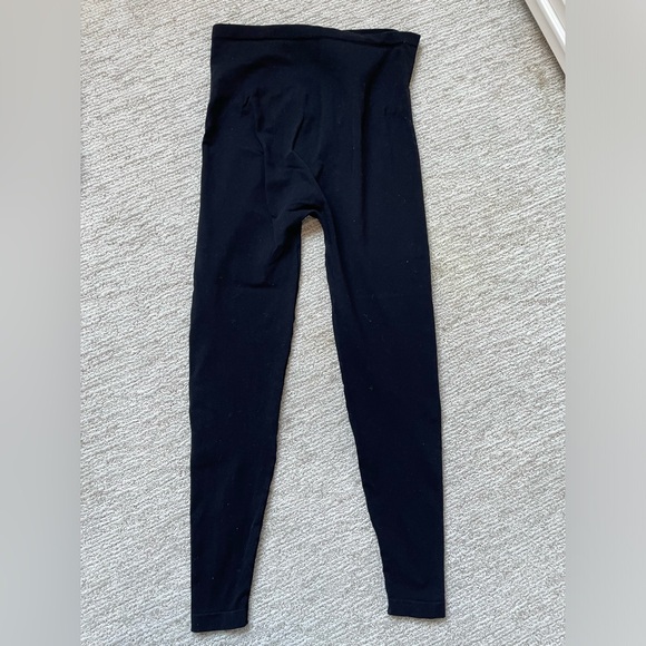 Seraphine black maternity leggings, XL (~US 12) - Picture 3 of 4